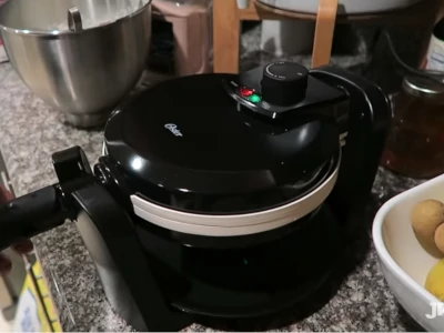 Oster Titanium Infused DuraCeramic Waffle Maker